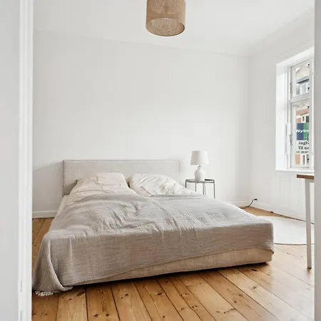 Big Corner Appartement *
